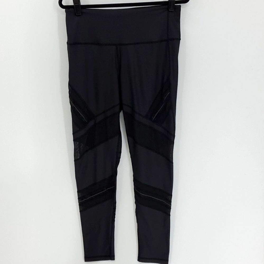 Victoria Sport legings.‎ Black. Size large.